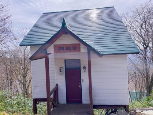 N046 スキー場まですぐ！標高1200ｍの超避暑地別荘